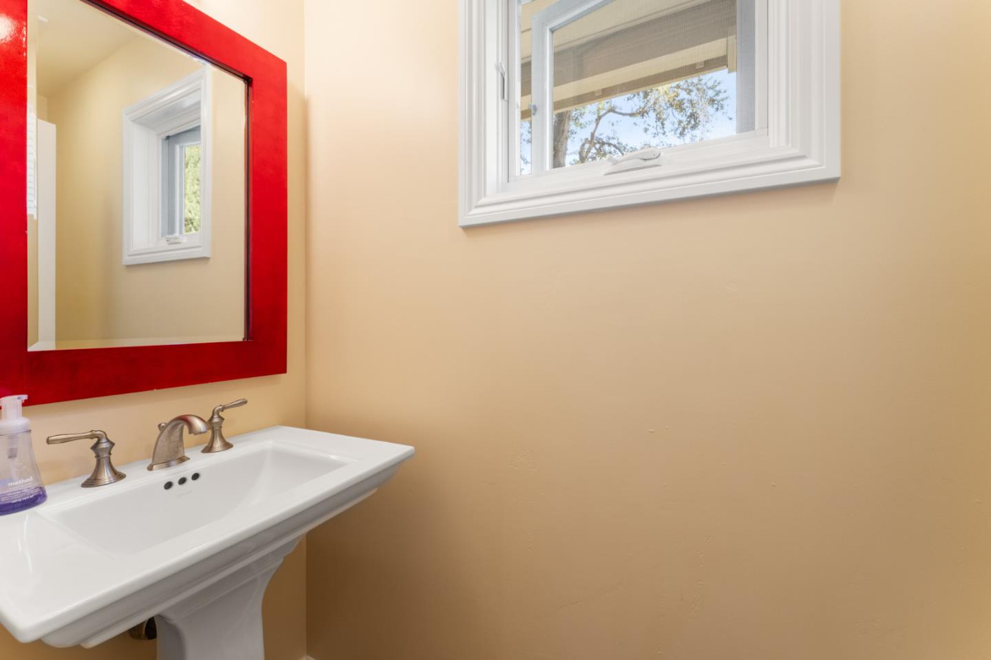 Detail Gallery Image 26 of 49 For 1423 San Antonio St, Menlo Park,  CA 94025 - 3 Beds | 2/1 Baths