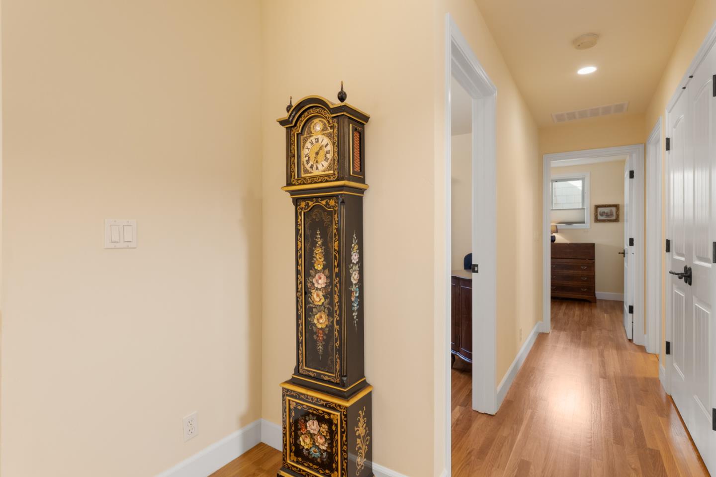 Detail Gallery Image 30 of 49 For 1423 San Antonio St, Menlo Park,  CA 94025 - 3 Beds | 2/1 Baths