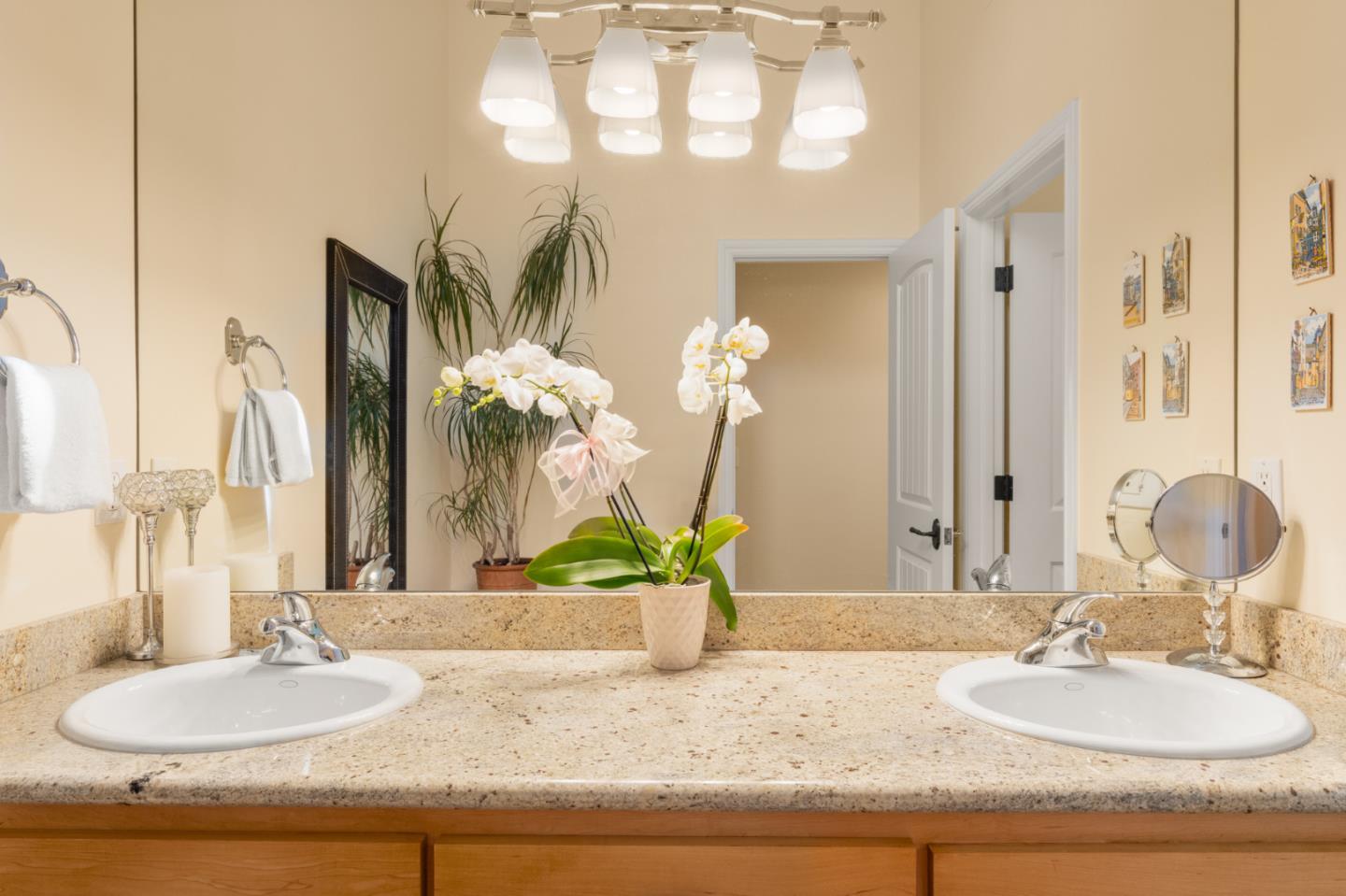 Detail Gallery Image 33 of 49 For 1423 San Antonio St, Menlo Park,  CA 94025 - 3 Beds | 2/1 Baths