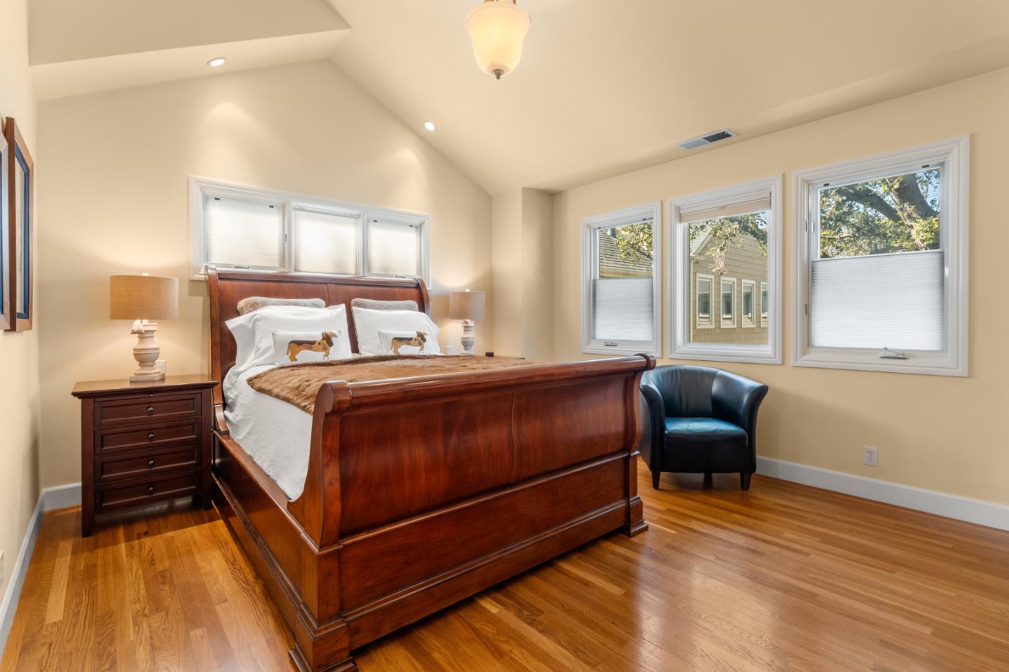 Detail Gallery Image 36 of 49 For 1423 San Antonio St, Menlo Park,  CA 94025 - 3 Beds | 2/1 Baths