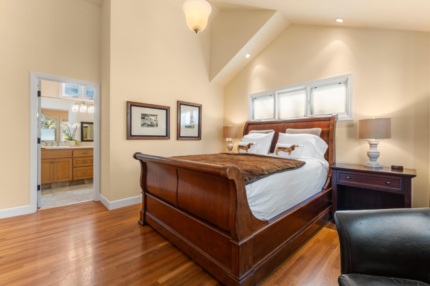 Detail Gallery Image 37 of 49 For 1423 San Antonio St, Menlo Park,  CA 94025 - 3 Beds | 2/1 Baths