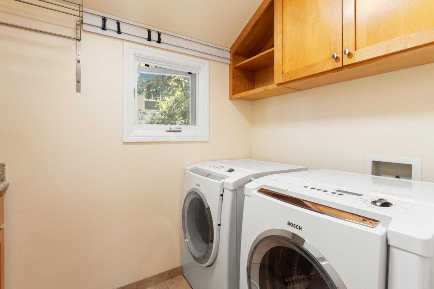 Detail Gallery Image 44 of 49 For 1423 San Antonio St, Menlo Park,  CA 94025 - 3 Beds | 2/1 Baths