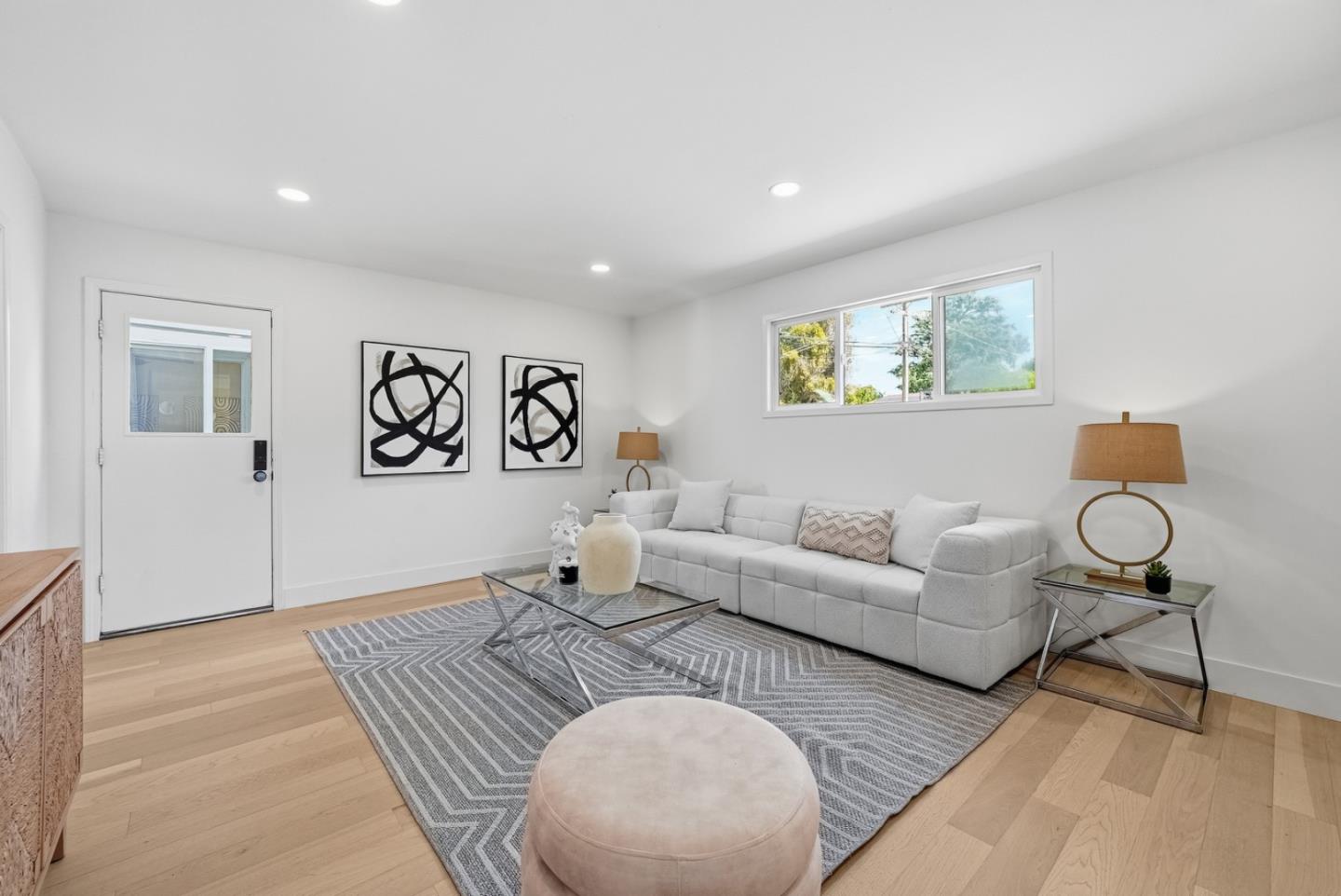 Detail Gallery Image 14 of 57 For 1519 Trollman Ave, San Mateo,  CA 94401 - 4 Beds | 4 Baths