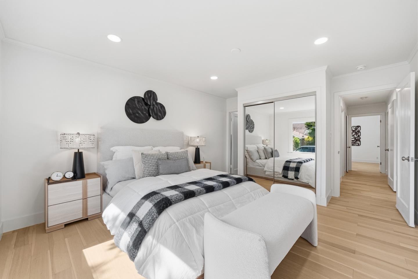 Detail Gallery Image 19 of 57 For 1519 Trollman Ave, San Mateo,  CA 94401 - 4 Beds | 4 Baths