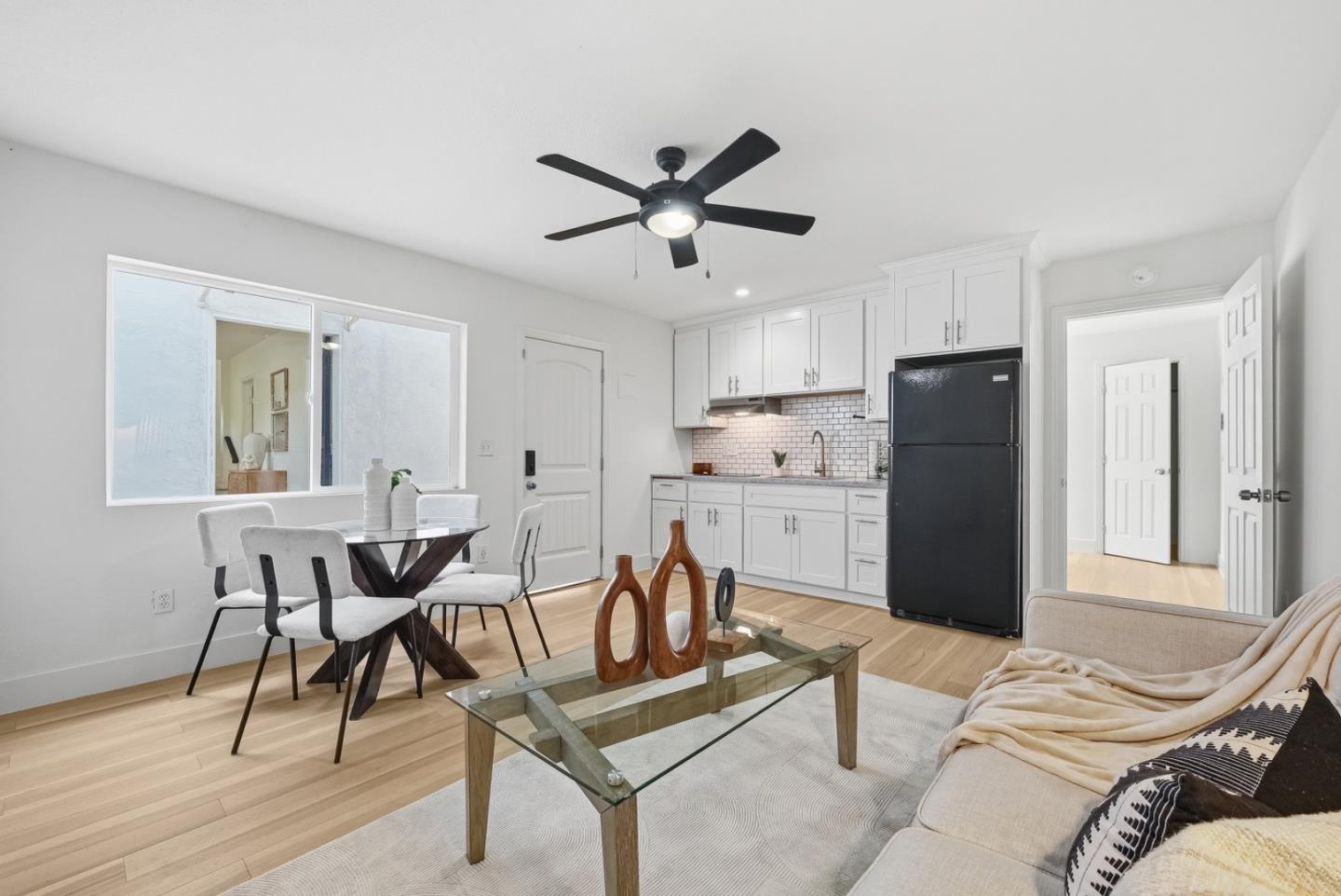 Detail Gallery Image 32 of 57 For 1519 Trollman Ave, San Mateo,  CA 94401 - 4 Beds | 4 Baths