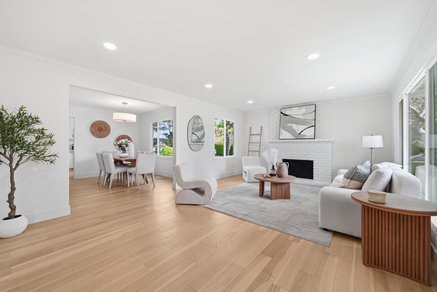 Detail Gallery Image 4 of 57 For 1519 Trollman Ave, San Mateo,  CA 94401 - 4 Beds | 4 Baths