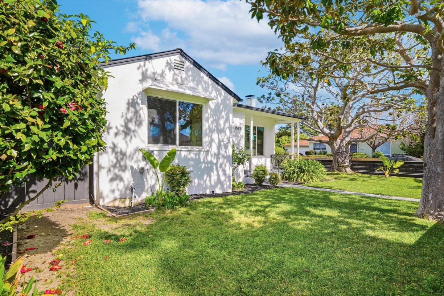 Detail Gallery Image 41 of 57 For 1519 Trollman Ave, San Mateo,  CA 94401 - 4 Beds | 4 Baths