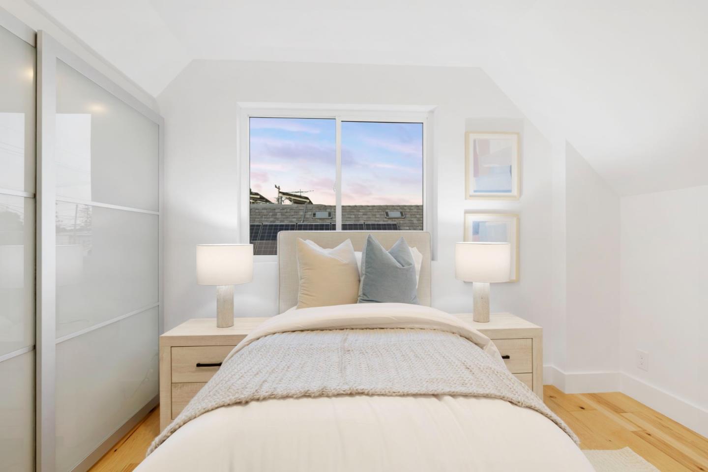 Detail Gallery Image 12 of 45 For 409 Tilton Ave, San Mateo,  CA 94401 - 5 Beds | 3 Baths