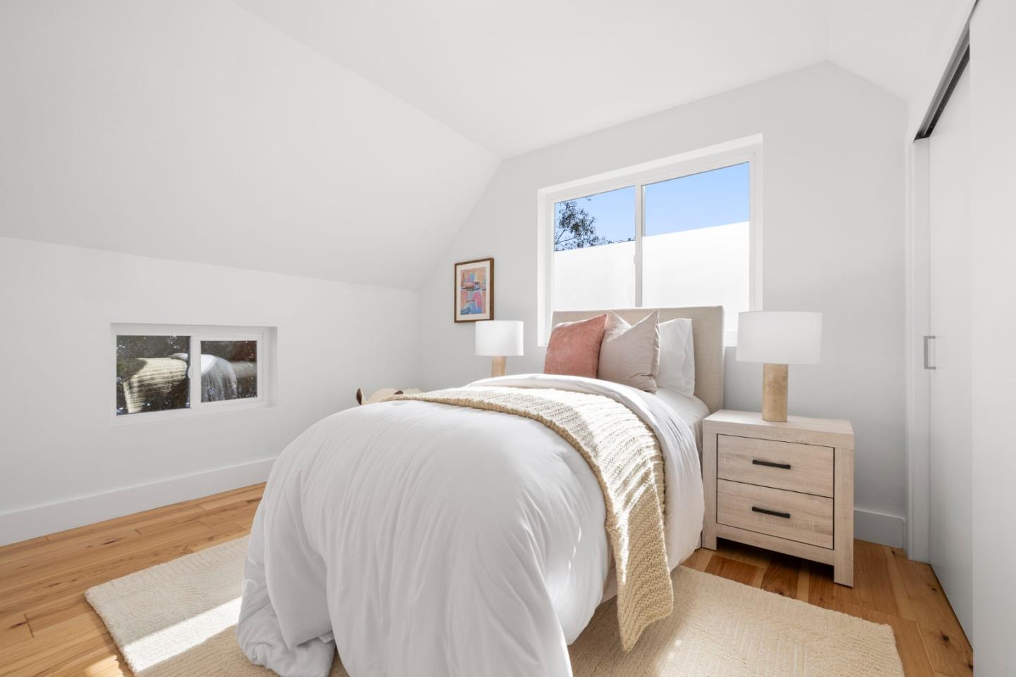 Detail Gallery Image 15 of 45 For 409 Tilton Ave, San Mateo,  CA 94401 - 5 Beds | 3 Baths