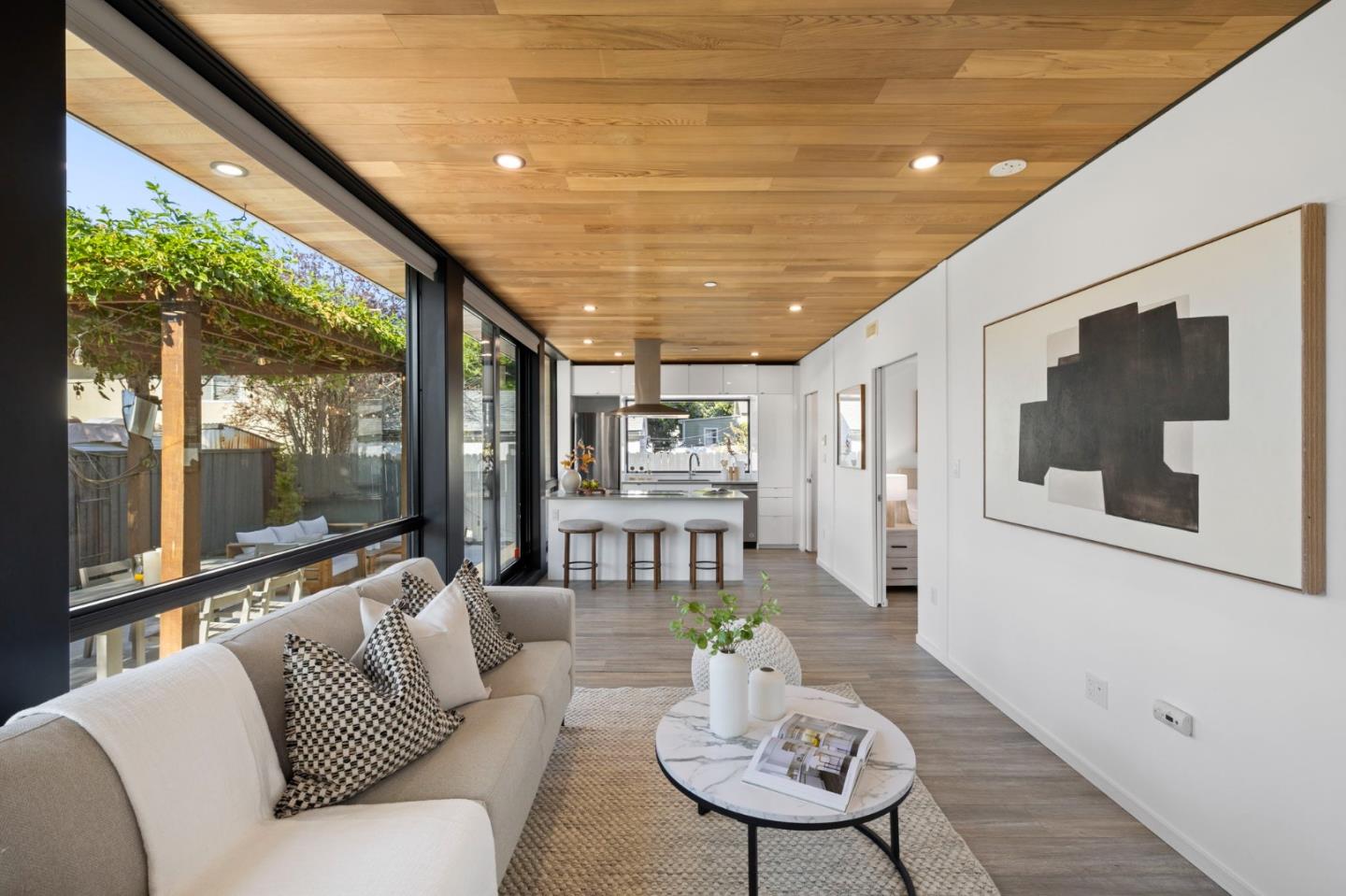 Detail Gallery Image 28 of 45 For 409 Tilton Ave, San Mateo,  CA 94401 - 5 Beds | 3 Baths