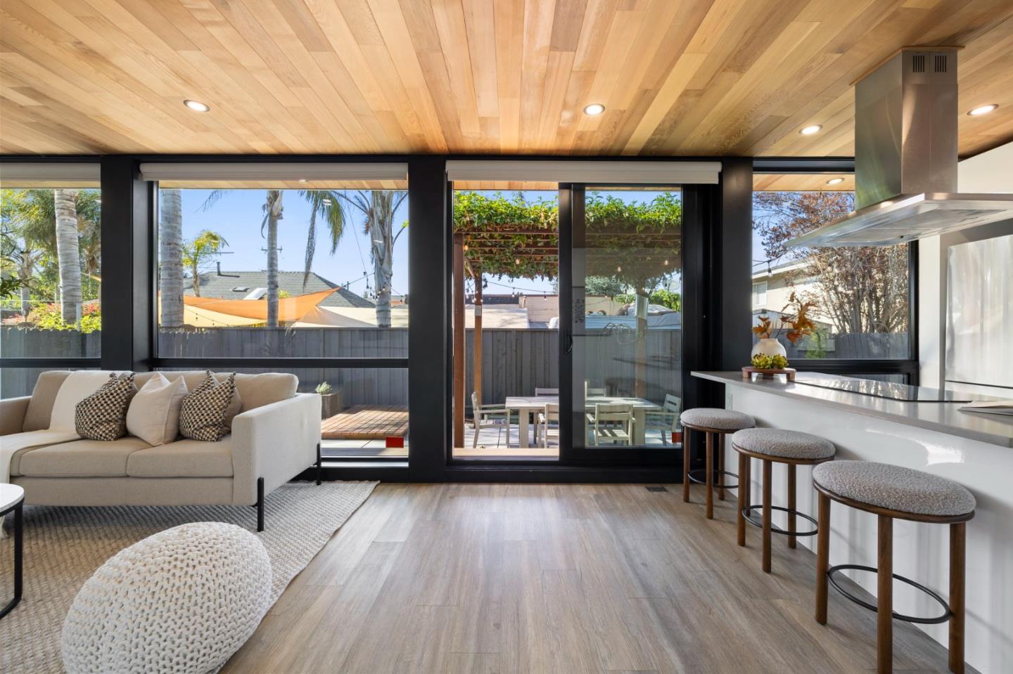 Detail Gallery Image 31 of 45 For 409 Tilton Ave, San Mateo,  CA 94401 - 5 Beds | 3 Baths