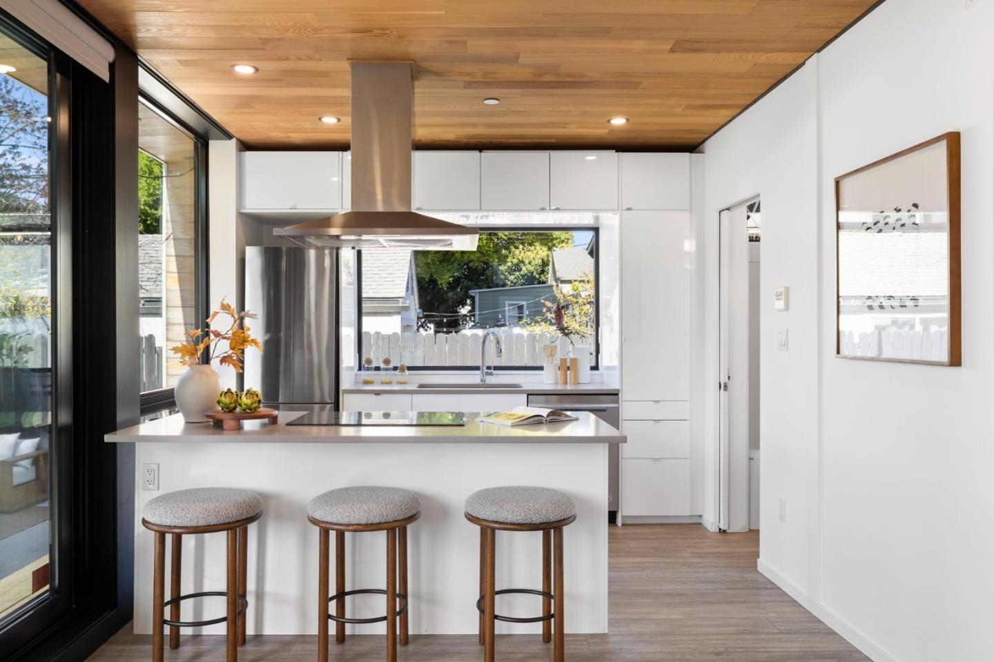 Detail Gallery Image 33 of 45 For 409 Tilton Ave, San Mateo,  CA 94401 - 5 Beds | 3 Baths