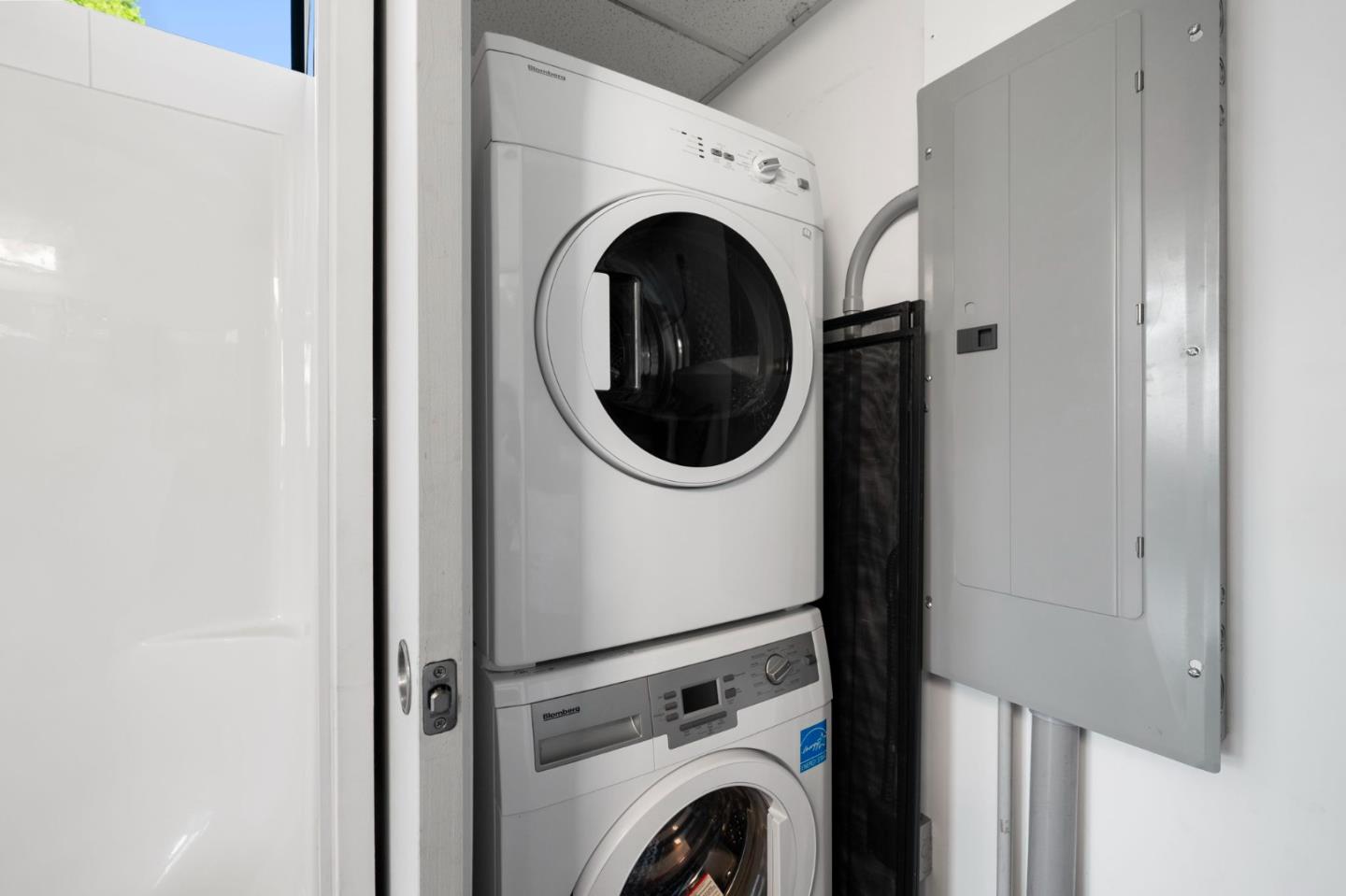 Detail Gallery Image 40 of 45 For 409 Tilton Ave, San Mateo,  CA 94401 - 5 Beds | 3 Baths