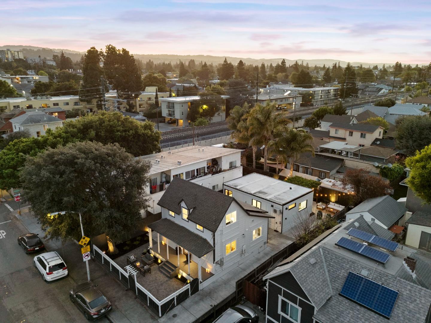 Detail Gallery Image 43 of 45 For 409 Tilton Ave, San Mateo,  CA 94401 - 5 Beds | 3 Baths