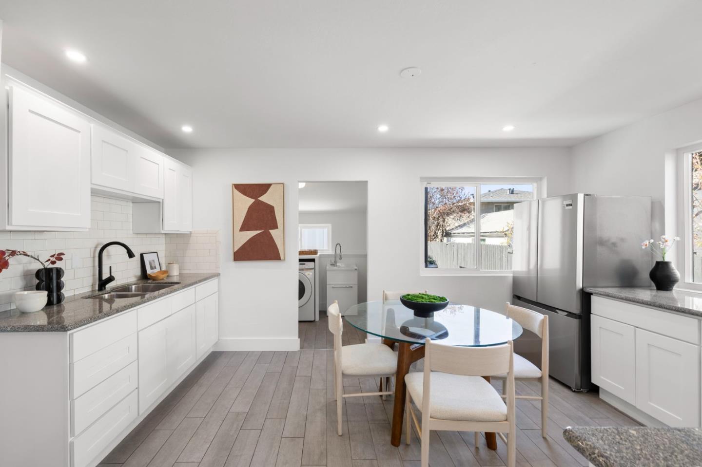 Detail Gallery Image 6 of 45 For 409 Tilton Ave, San Mateo,  CA 94401 - 5 Beds | 3 Baths