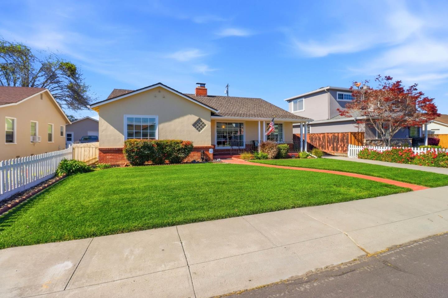 Detail Gallery Image 3 of 38 For 1226 Chapel, Santa Clara,  CA 95050 - 3 Beds | 1/1 Baths