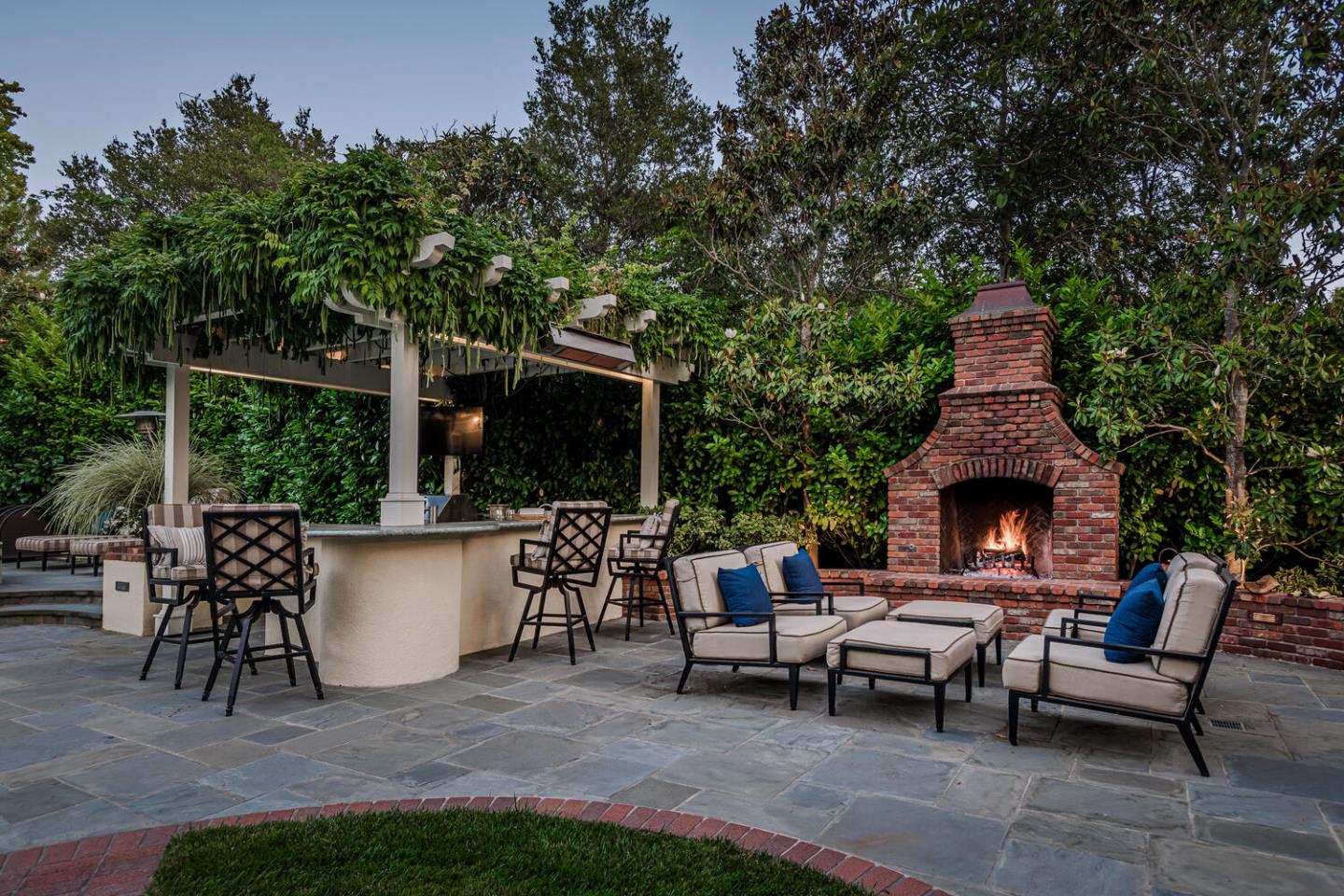 Detail Gallery Image 29 of 29 For 721 Edgewood Rd, San Mateo,  CA 94402 - 6 Beds | 5/1 Baths