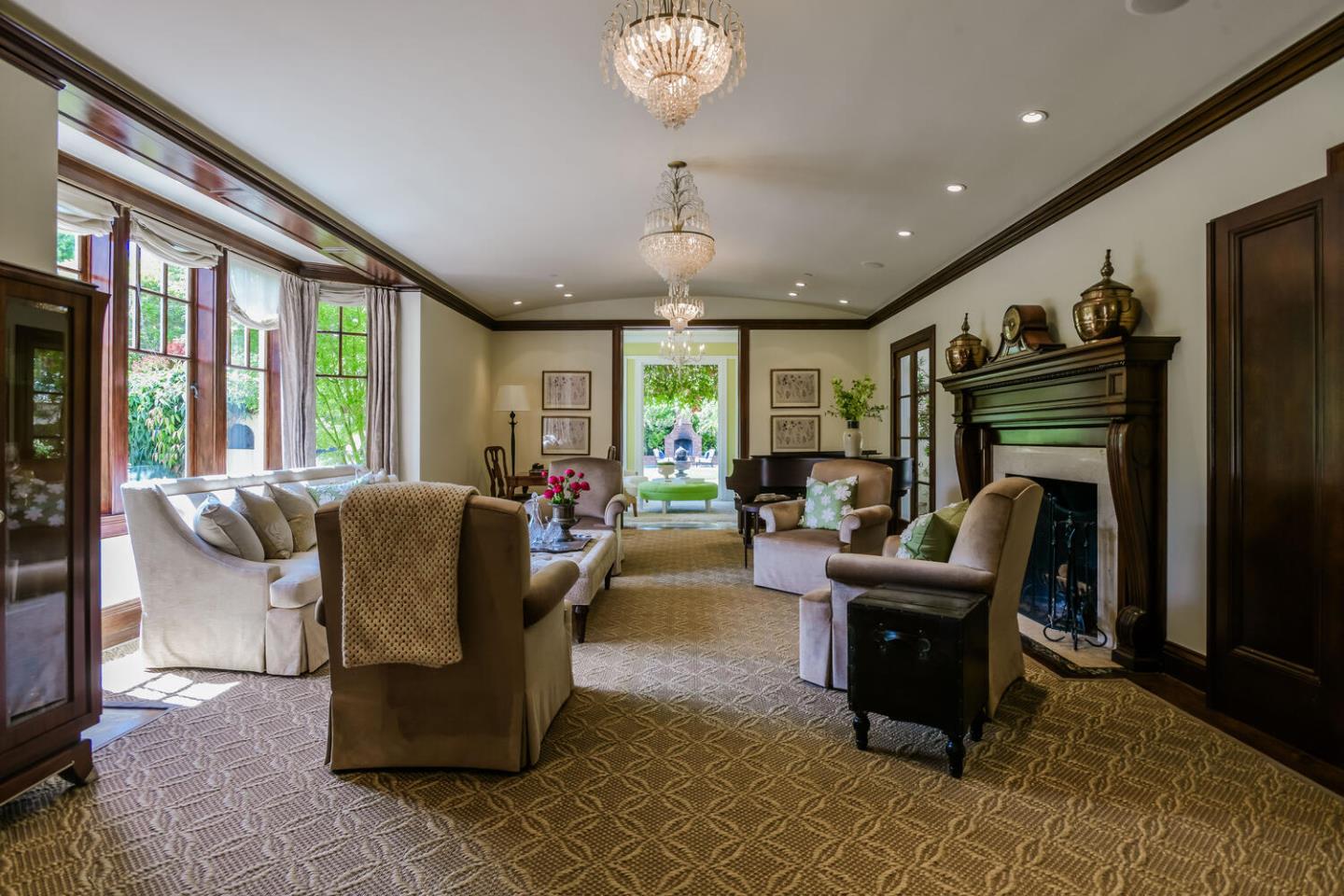 Detail Gallery Image 4 of 29 For 721 Edgewood Rd, San Mateo,  CA 94402 - 6 Beds | 5/1 Baths