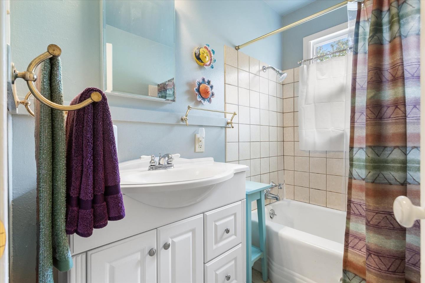 Detail Gallery Image 12 of 23 For 15590 Linda Ave, Los Gatos,  CA 95032 - 2 Beds | 1 Baths