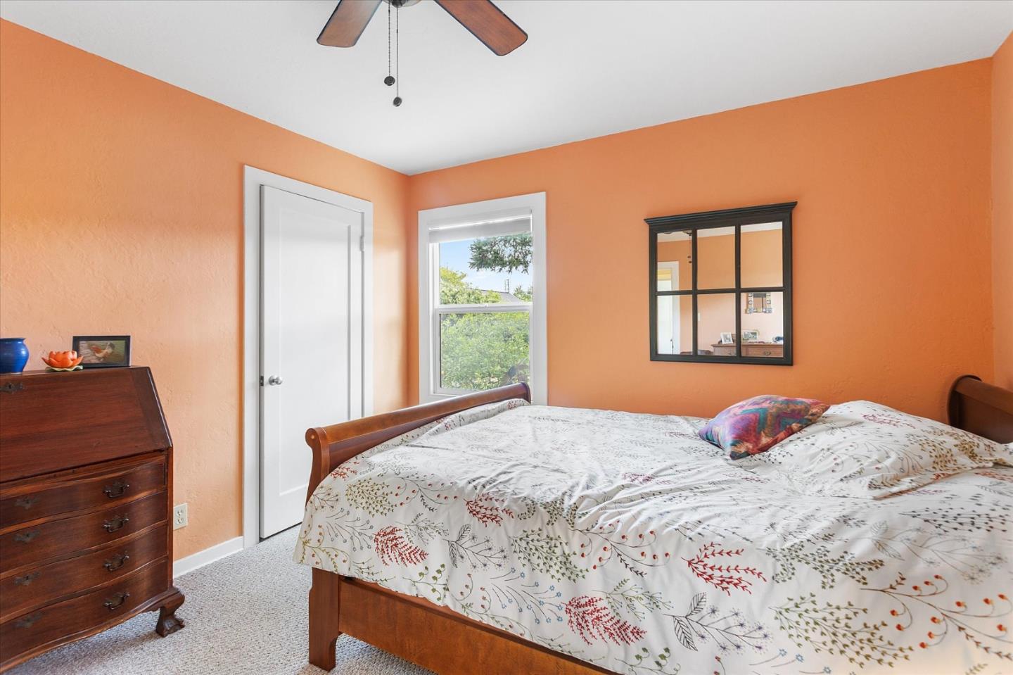 Detail Gallery Image 14 of 23 For 15590 Linda Ave, Los Gatos,  CA 95032 - 2 Beds | 1 Baths