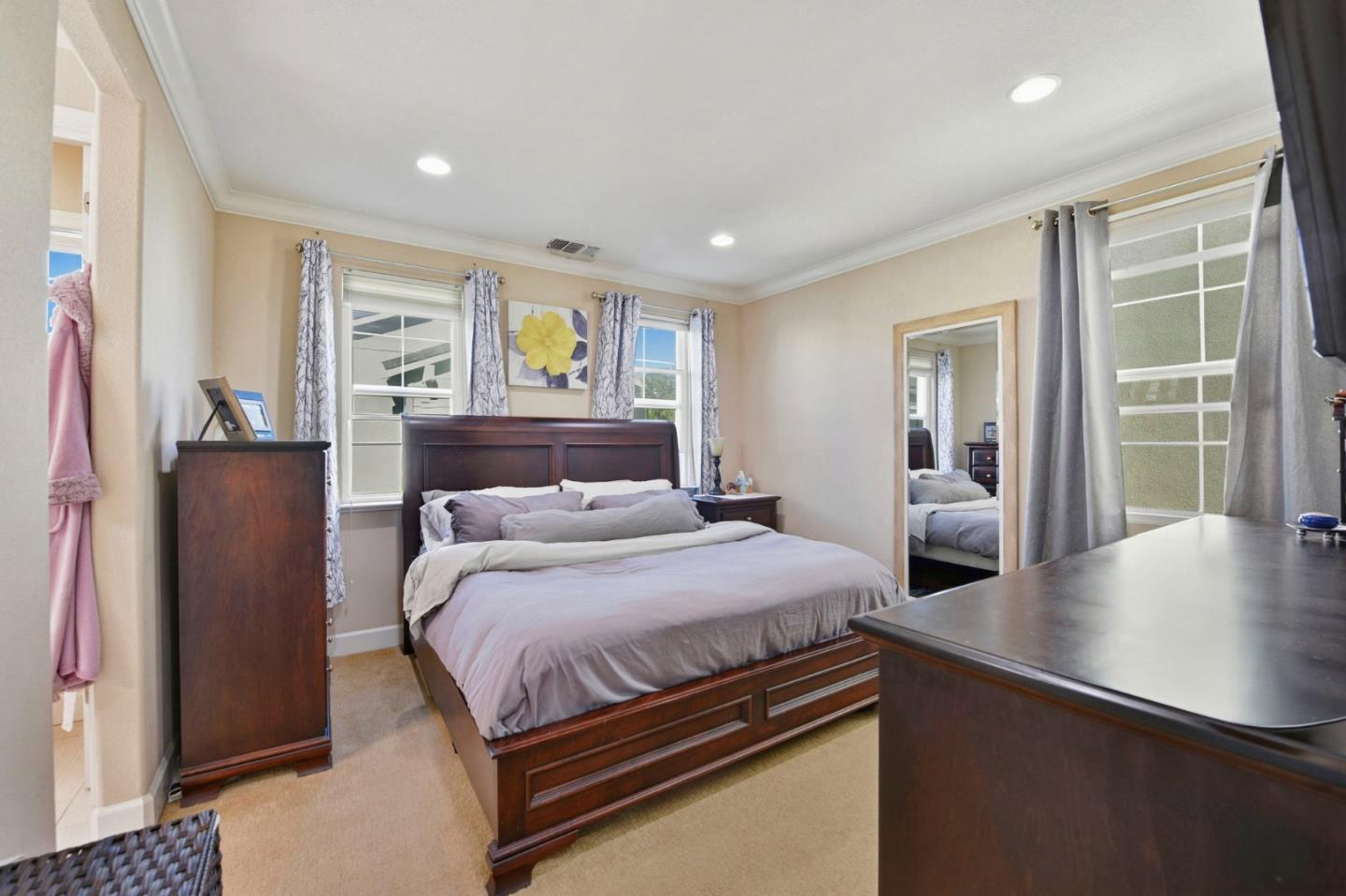 Detail Gallery Image 19 of 44 For 56 Regency Pl, Hayward,  CA 94544 - 3 Beds | 2 Baths