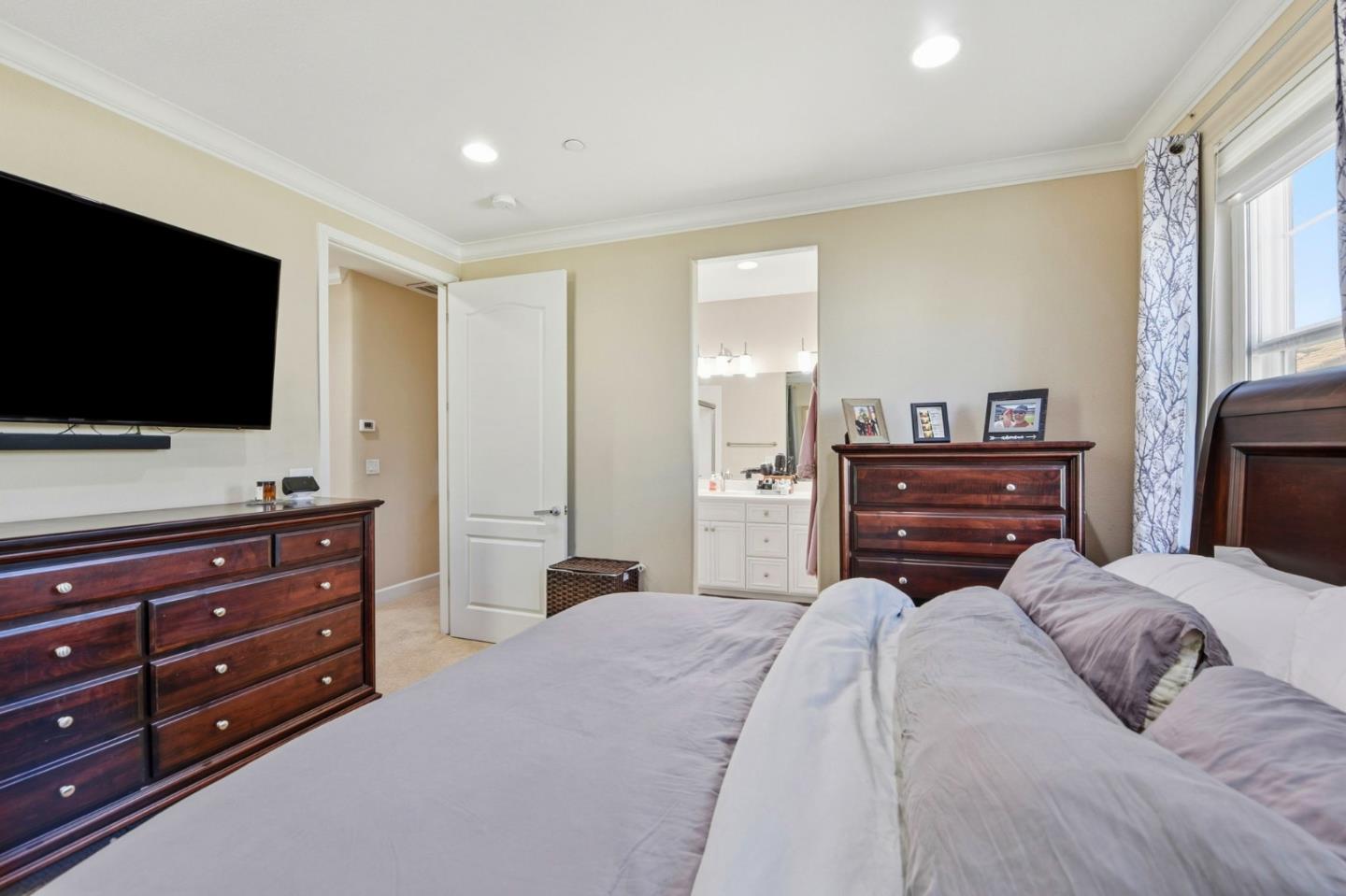 Detail Gallery Image 21 of 44 For 56 Regency Pl, Hayward,  CA 94544 - 3 Beds | 2 Baths