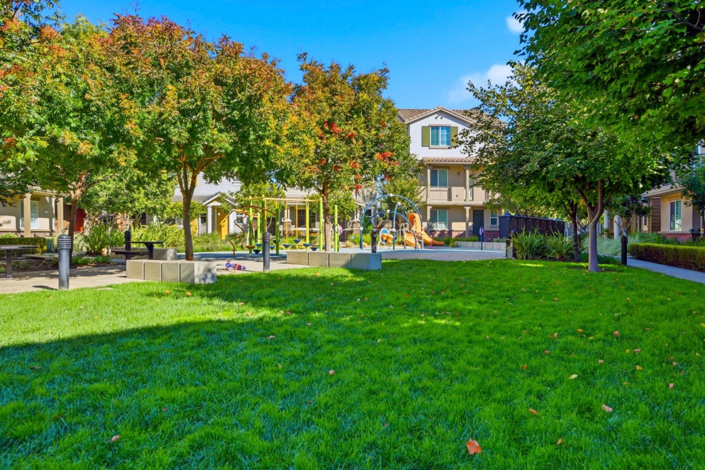 Detail Gallery Image 39 of 44 For 56 Regency Pl, Hayward,  CA 94544 - 3 Beds | 2 Baths