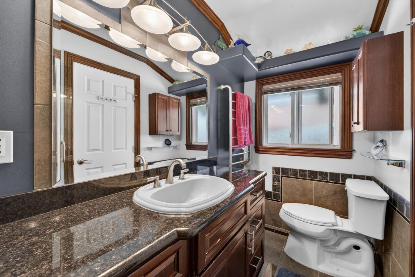 Detail Gallery Image 24 of 41 For 3950 Meridian Ave, San Jose,  CA 95124 - 3 Beds | 2 Baths