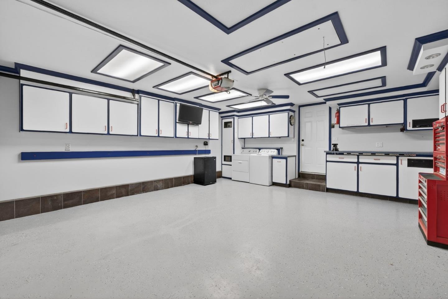 Detail Gallery Image 32 of 41 For 3950 Meridian Ave, San Jose,  CA 95124 - 3 Beds | 2 Baths