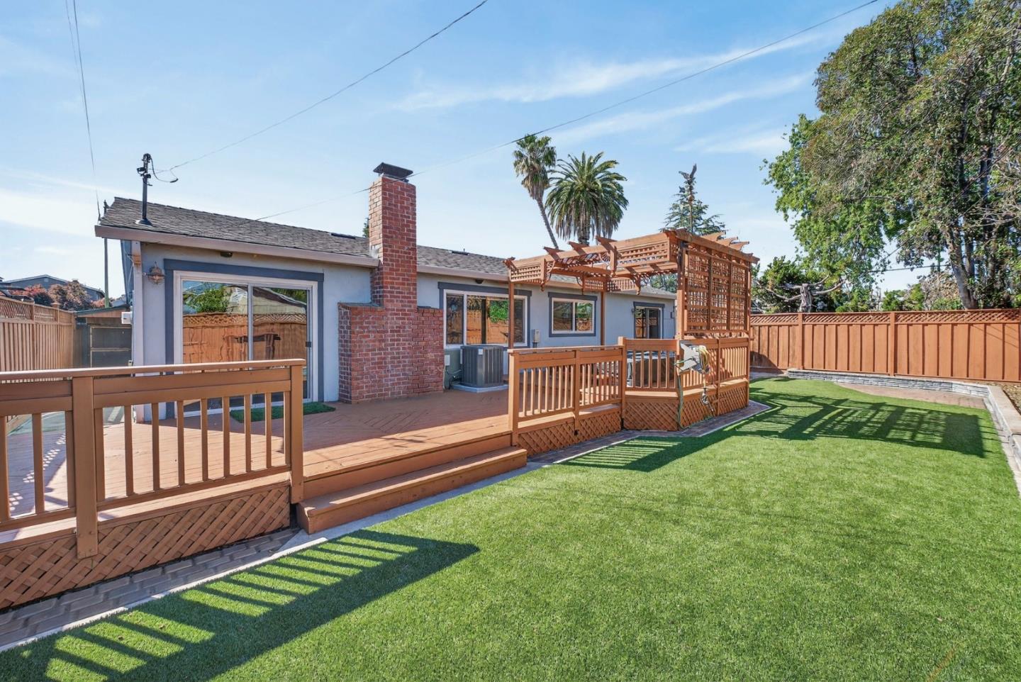 Detail Gallery Image 36 of 41 For 3950 Meridian Ave, San Jose,  CA 95124 - 3 Beds | 2 Baths