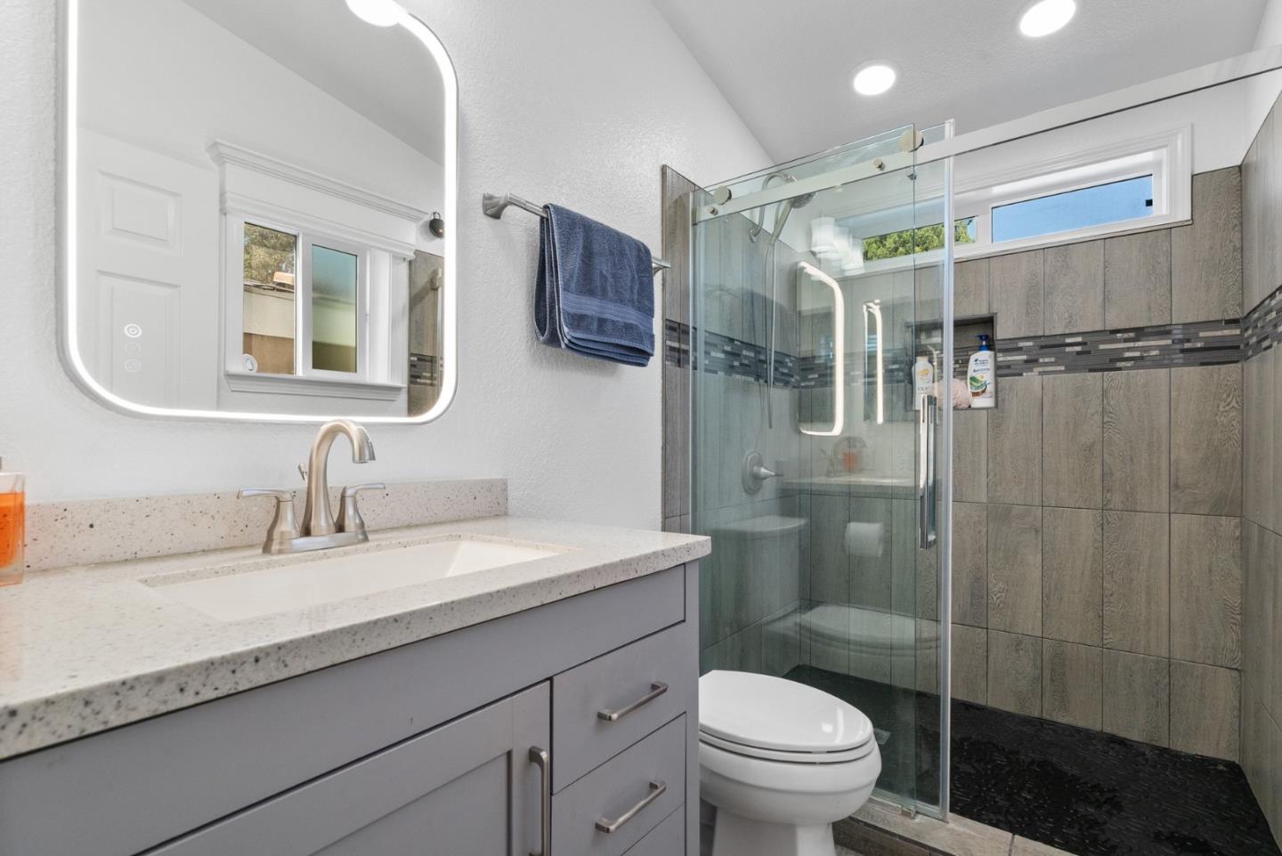 Detail Gallery Image 27 of 50 For 789 Green Valley Rd #121,  Watsonville,  CA 95076 - 3 Beds | 2 Baths