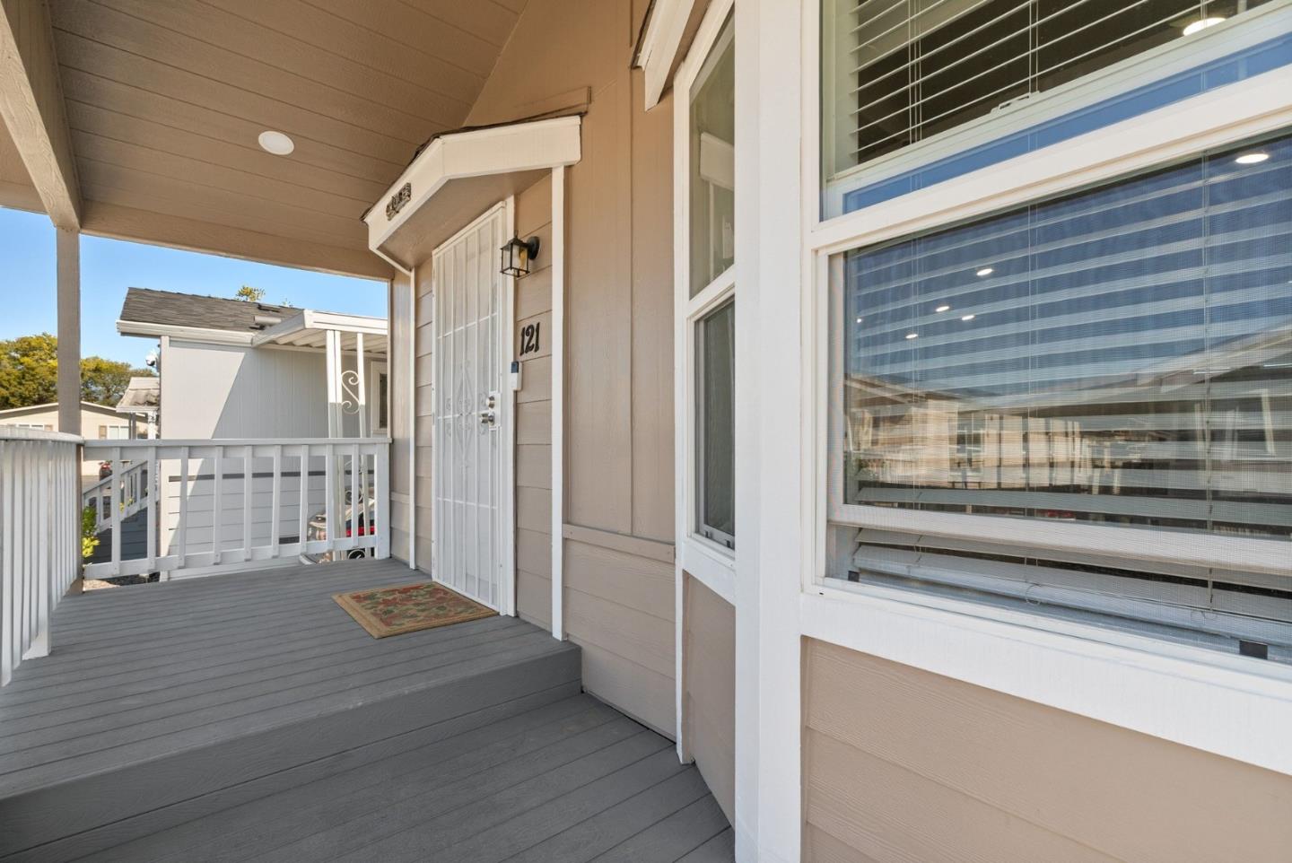 Detail Gallery Image 3 of 50 For 789 Green Valley Rd #121,  Watsonville,  CA 95076 - 3 Beds | 2 Baths