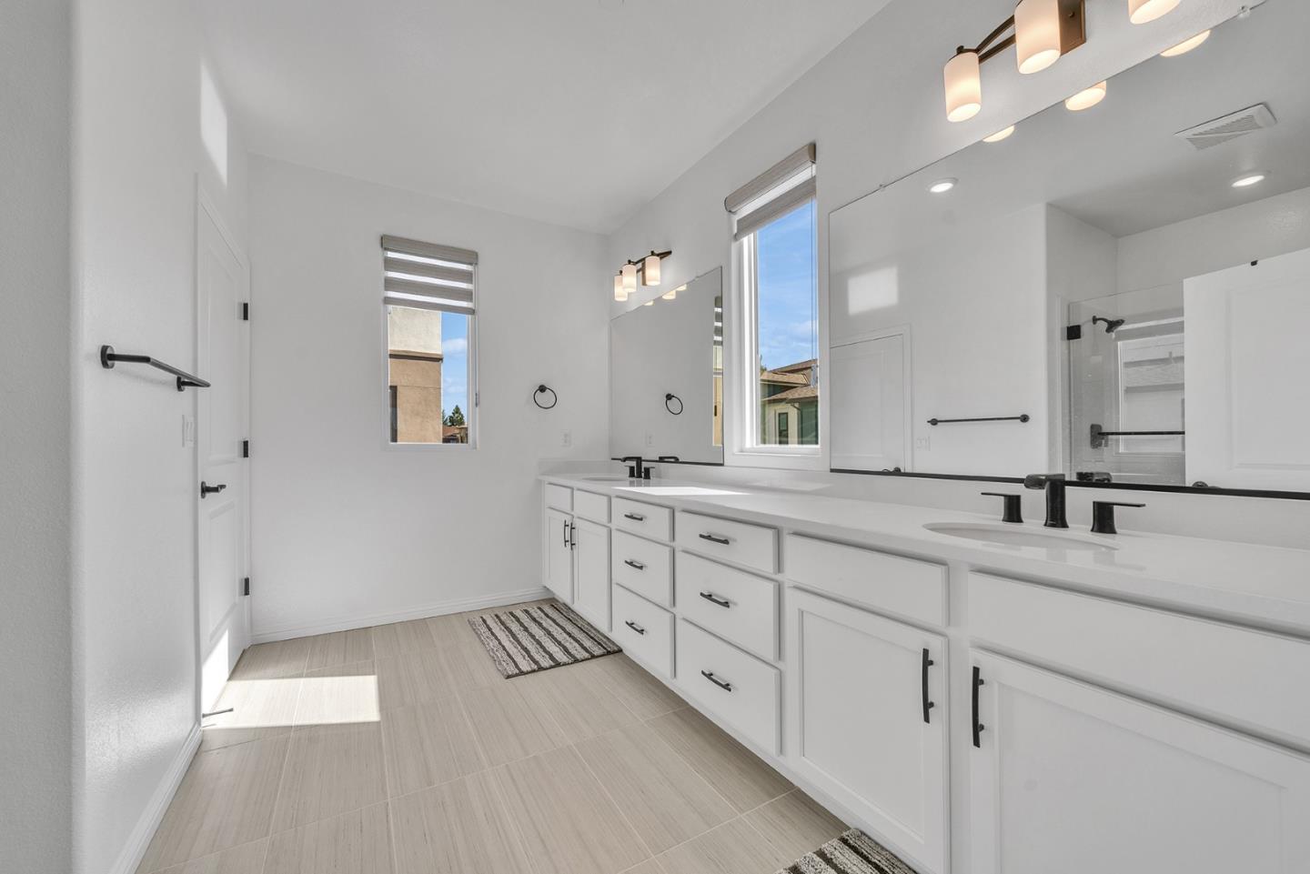 Detail Gallery Image 21 of 48 For 400 Siam Ter #5,  Sunnyvale,  CA 94089 - 2 Beds | 2 Baths