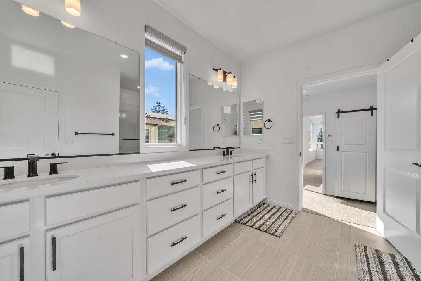 Detail Gallery Image 22 of 48 For 400 Siam Ter #5,  Sunnyvale,  CA 94089 - 2 Beds | 2 Baths