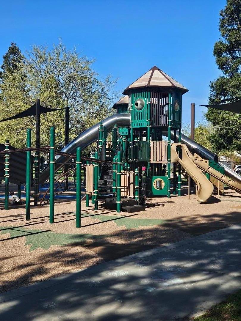 Detail Gallery Image 39 of 39 For 1695 Grizilo Dr, San Jose,  CA 95124 - 6 Beds | 3/1 Baths