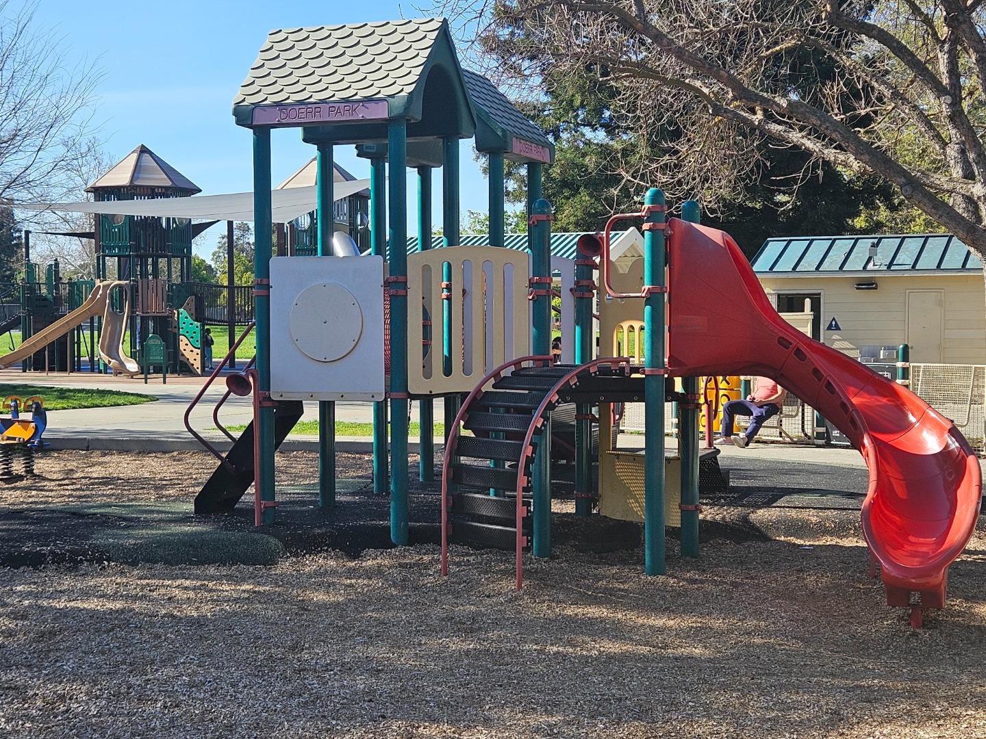 Detail Gallery Image 42 of 43 For 1695 Grizilo Dr, San Jose,  CA 95124 - 6 Beds | 3/1 Baths