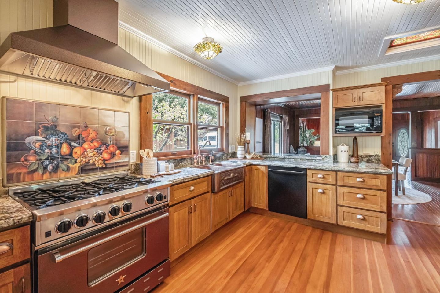 Detail Gallery Image 15 of 76 For 601 Old Hazel Dell Road, Watsonville,  CA 95076 - 5 Beds | 3/1 Baths