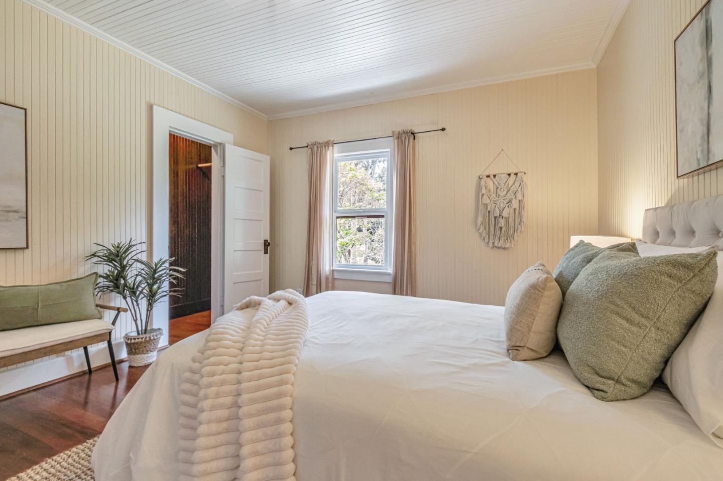 Detail Gallery Image 21 of 76 For 601 Old Hazel Dell Road, Watsonville,  CA 95076 - 5 Beds | 3/1 Baths