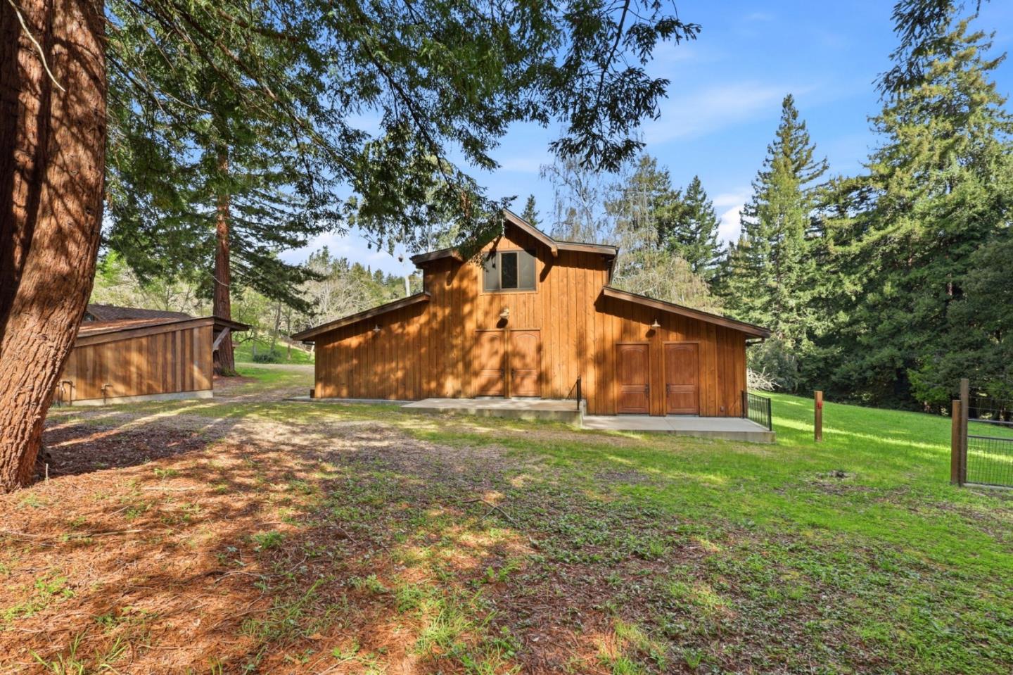 Detail Gallery Image 39 of 76 For 601 Old Hazel Dell Road, Watsonville,  CA 95076 - 5 Beds | 3/1 Baths