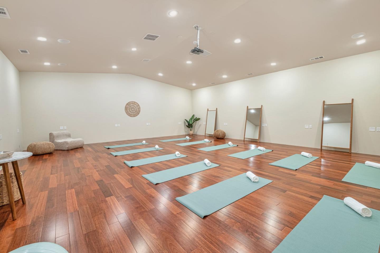 Detail Gallery Image 56 of 76 For 601 Old Hazel Dell Road, Watsonville,  CA 95076 - 5 Beds | 3/1 Baths