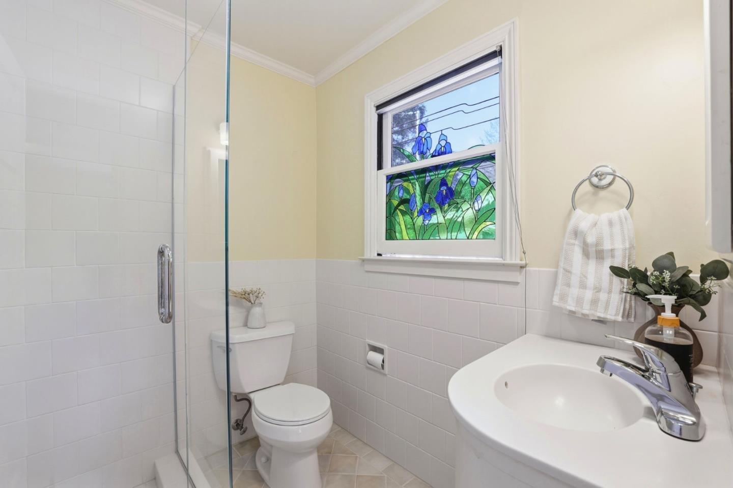 Detail Gallery Image 27 of 52 For 203 Alexander Ave, Los Gatos,  CA 95030 - 5 Beds | 4 Baths