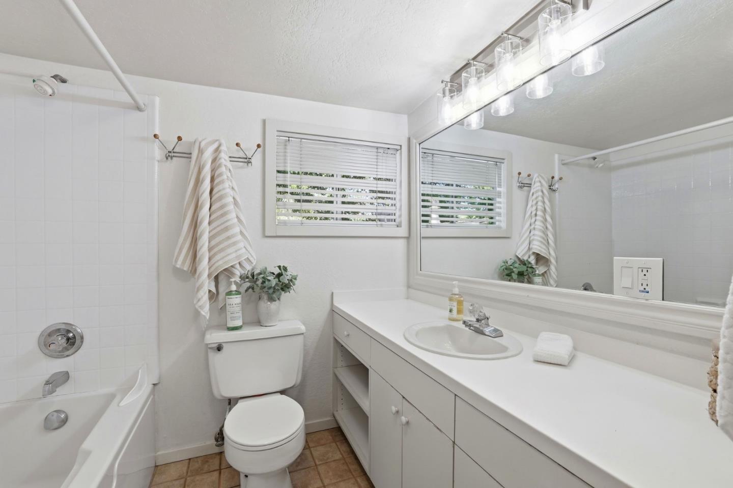 Detail Gallery Image 41 of 52 For 203 Alexander Ave, Los Gatos,  CA 95030 - 5 Beds | 4 Baths