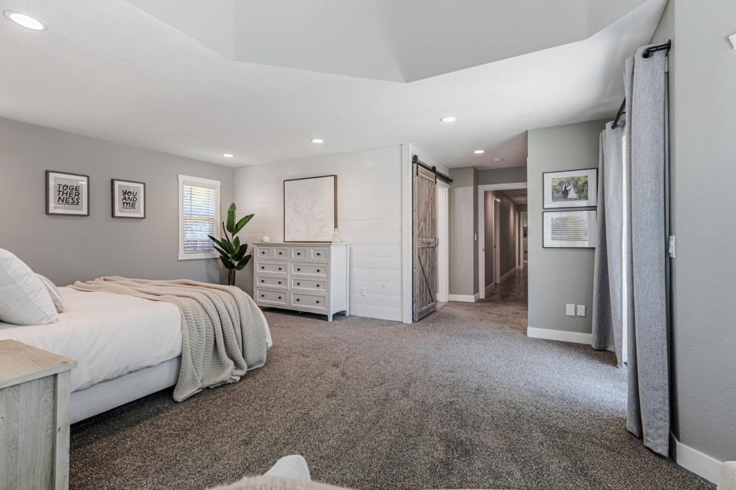 Detail Gallery Image 44 of 73 For 640 S Ridgemark Dr, Hollister,  CA 95023 - 4 Beds | 4 Baths