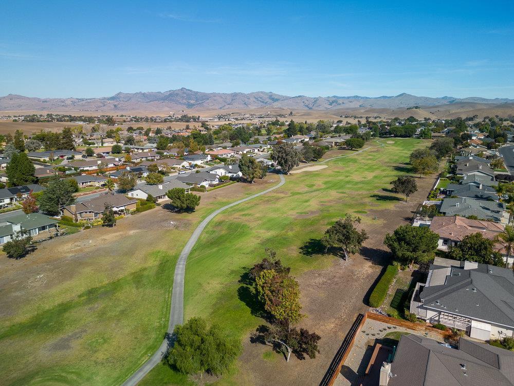 Detail Gallery Image 70 of 73 For 640 S Ridgemark Dr, Hollister,  CA 95023 - 4 Beds | 4 Baths