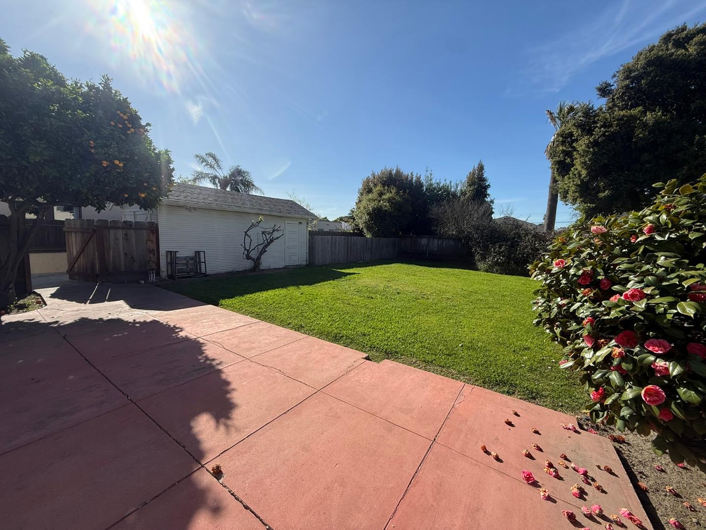 Detail Gallery Image 17 of 23 For 22 Willow St, Salinas,  CA 93901 - 2 Beds | 1 Baths