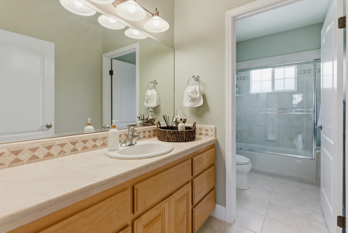 Detail Gallery Image 33 of 57 For 308 Ventana Way, Aptos,  CA 95003 - 4 Beds | 3 Baths