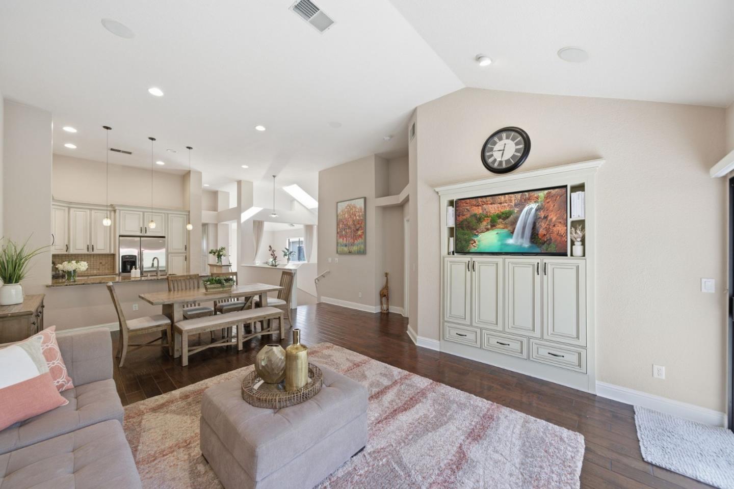 Detail Gallery Image 10 of 43 For 3030 Lakemont Dr #3,  San Ramon,  CA 94582 - 3 Beds | 2 Baths