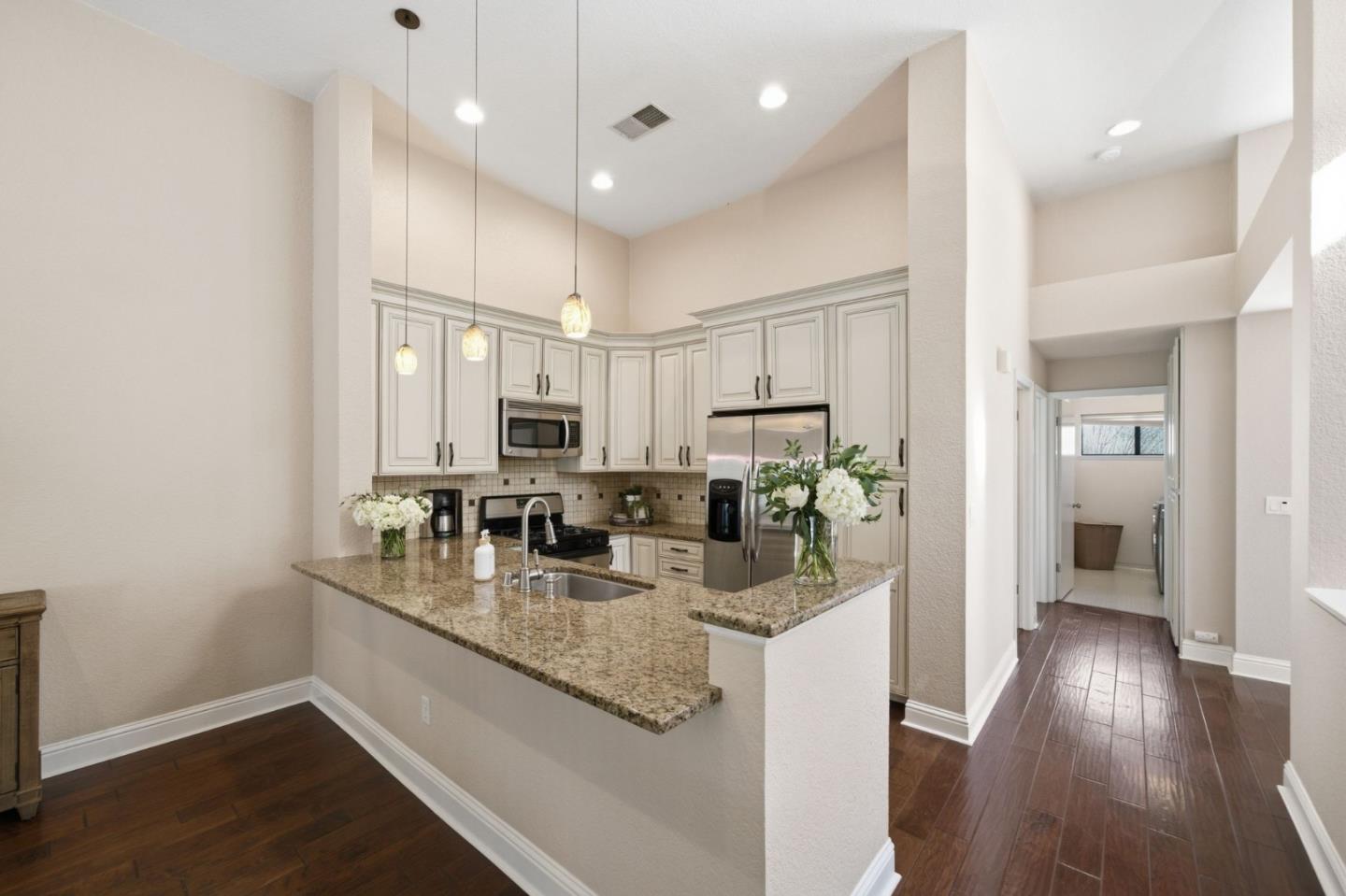 Detail Gallery Image 14 of 43 For 3030 Lakemont Dr #3,  San Ramon,  CA 94582 - 3 Beds | 2 Baths