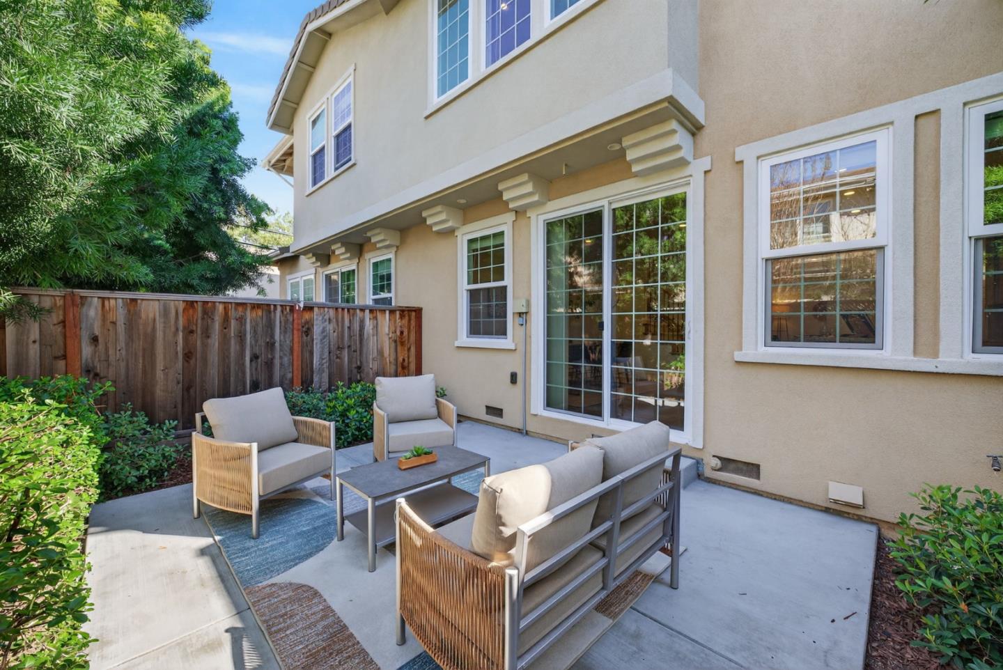 Detail Gallery Image 26 of 30 For 1083 Ed Roth Ter, Sunnyvale,  CA 94086 - 3 Beds | 3/1 Baths