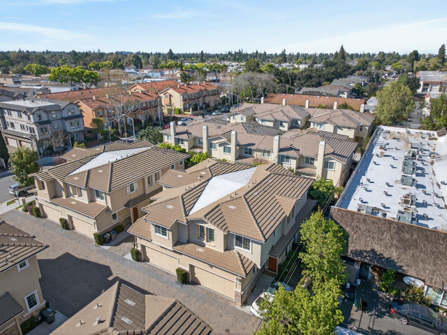 Detail Gallery Image 29 of 30 For 1083 Ed Roth Ter, Sunnyvale,  CA 94086 - 3 Beds | 3/1 Baths